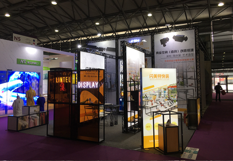 Modular booth vs. traditional custom-built booth: which is more suitable for overseas exhibitions?